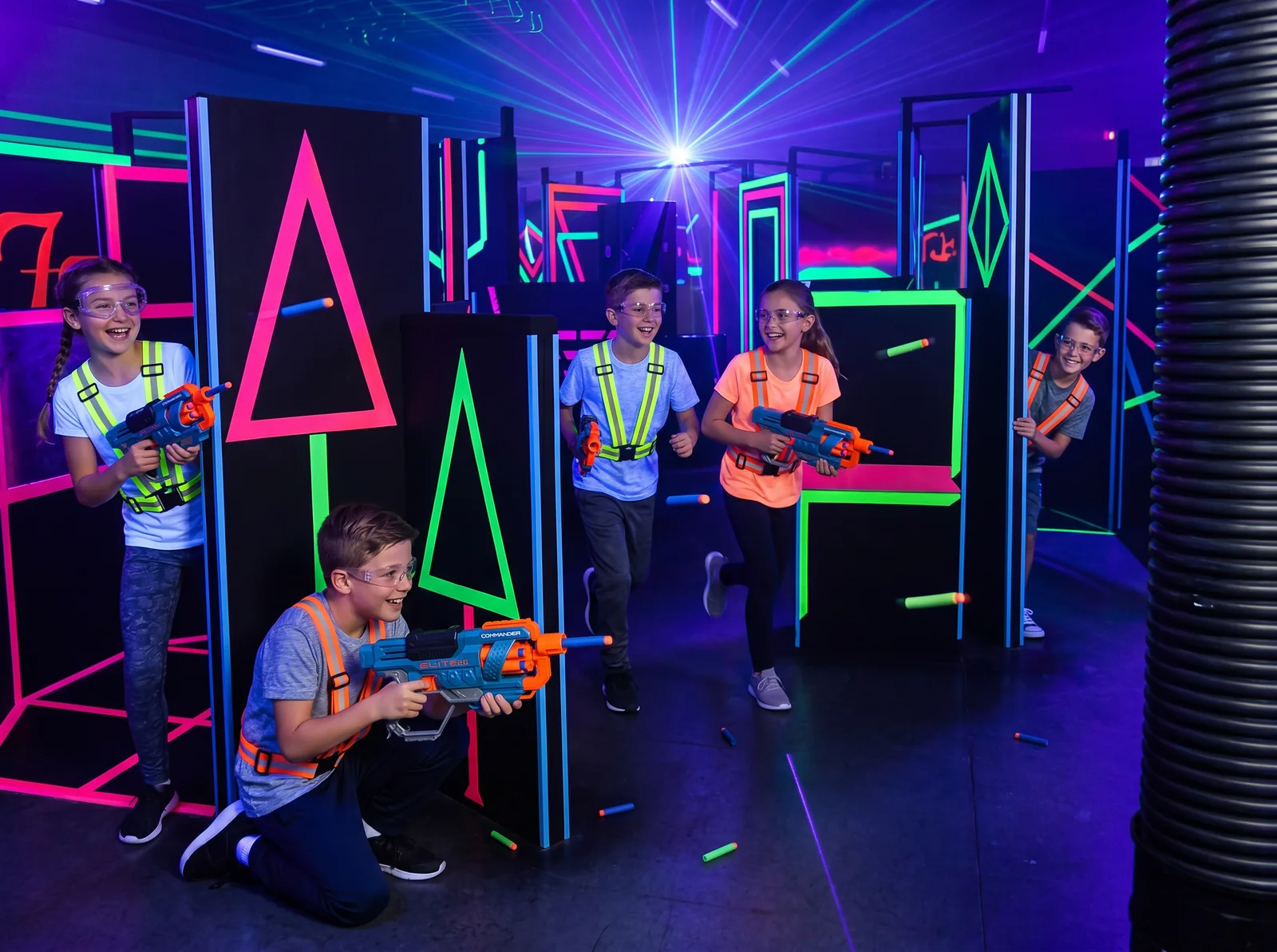 Nerf Arena mit Neonlicht